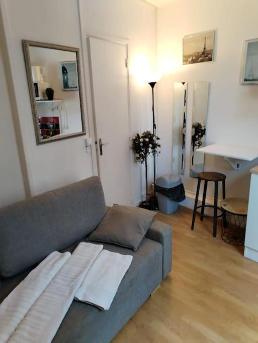 Studio Rue De La Sante باريس المظهر الخارجي الصورة